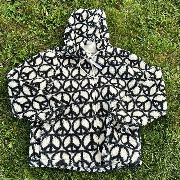 Pacsun peace zip up hoodie - Picture 1 of 9